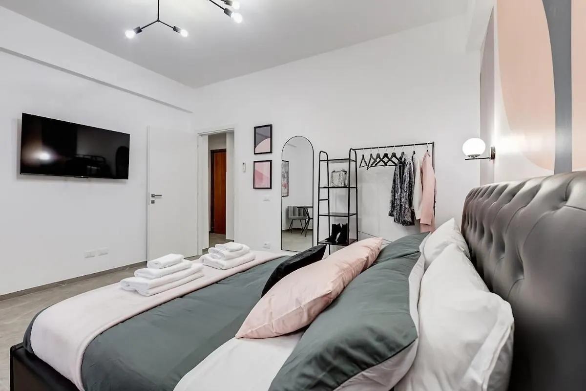 Bdc - Mariposa 3Bdr In San Giovanni روما 0*,  إيطاليا