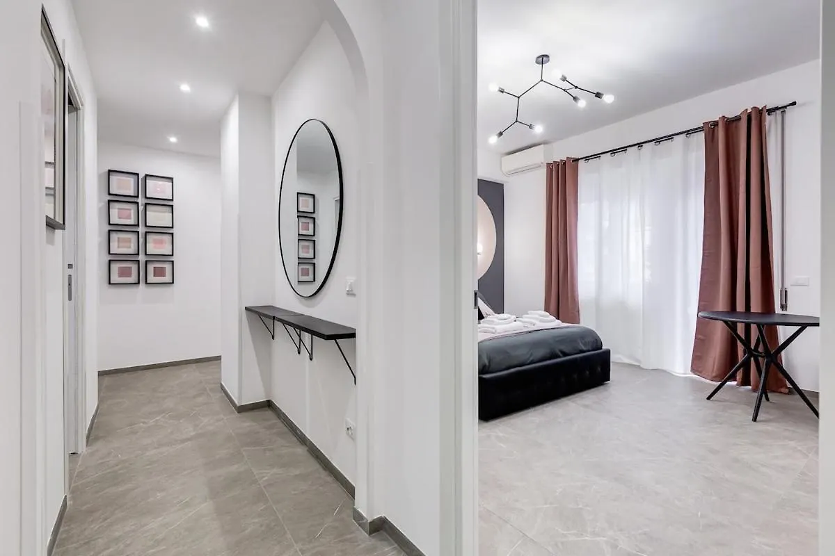 Bdc - Mariposa 3Bdr In San Giovanni Rom Italien