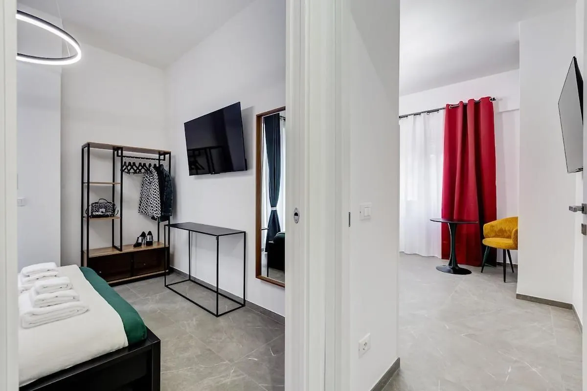 Lägenhet Bdc - Mariposa 3Bdr In San Giovanni Rom