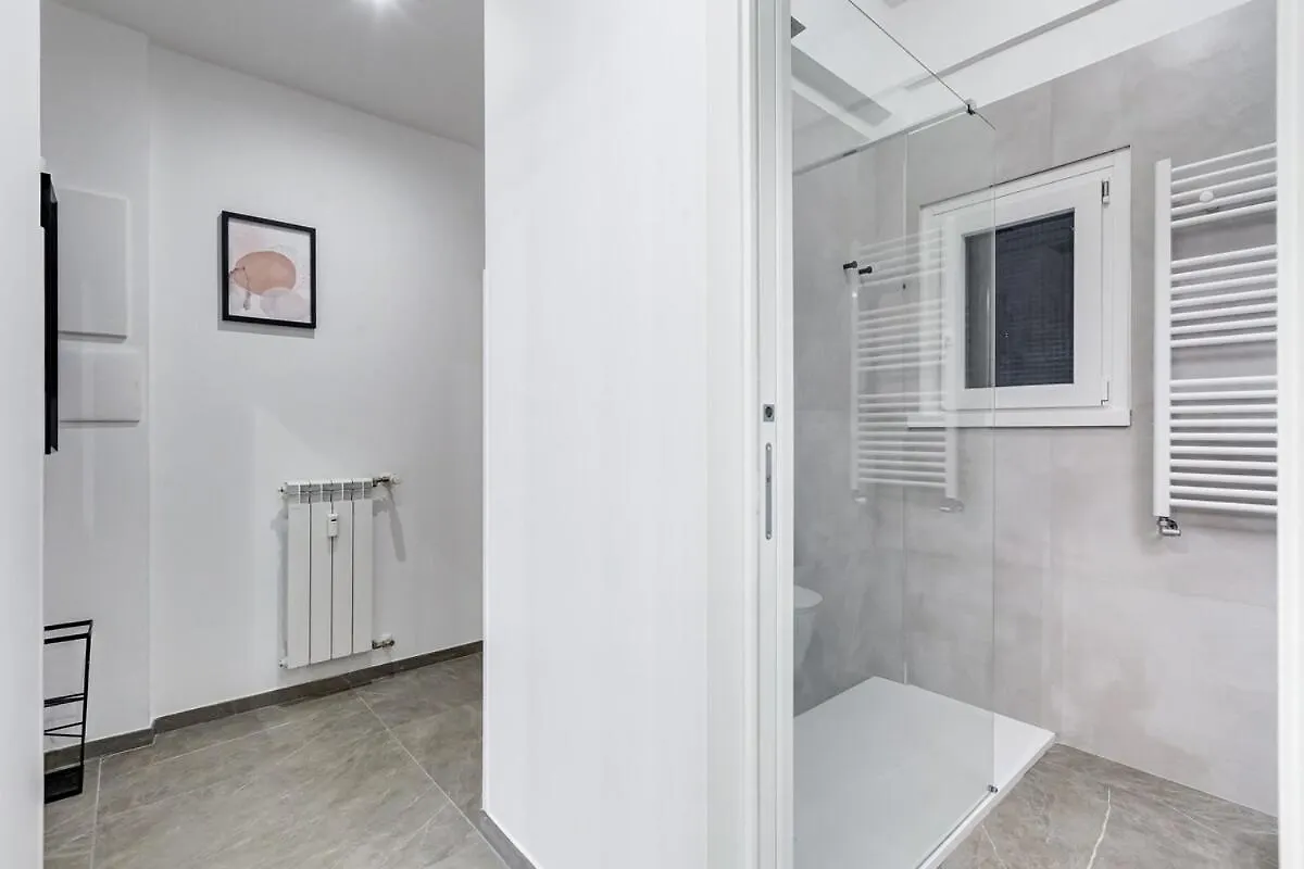 Bdc - Mariposa 3Bdr In San Giovanni Rom Lägenhet